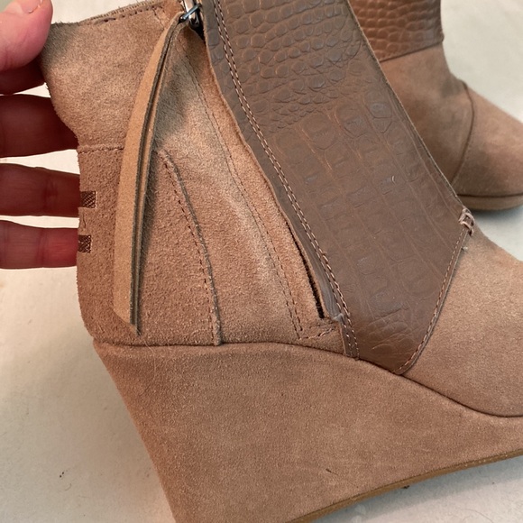 Toms brown wedges booties - Picture 2 of 16